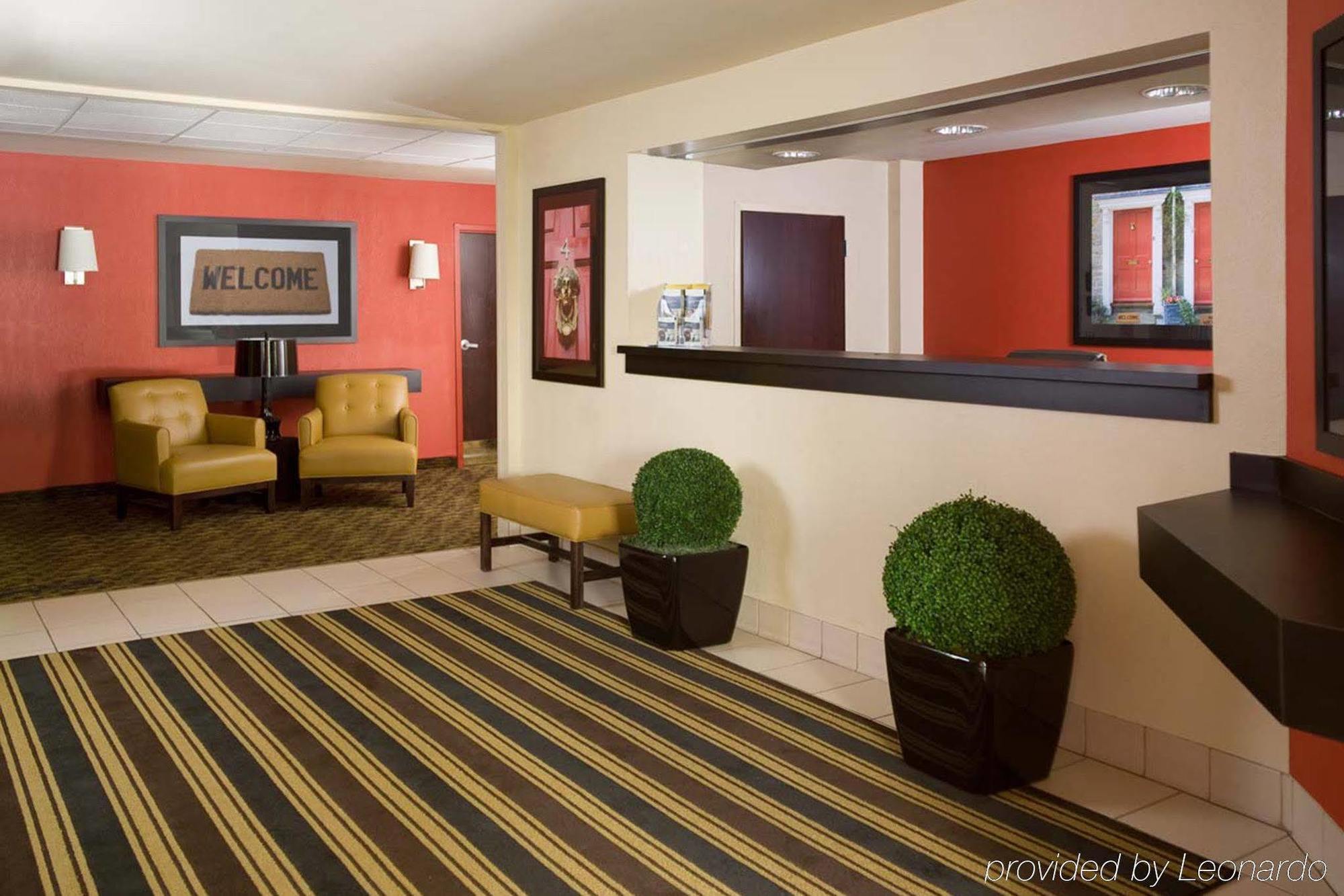 La Quinta By Wyndham Orlando Universal Area - Free Shuttle To Universal Hotel Exterior photo